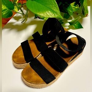 Summer sandals, women’s size 7.5, stretch ribbon, comfortable